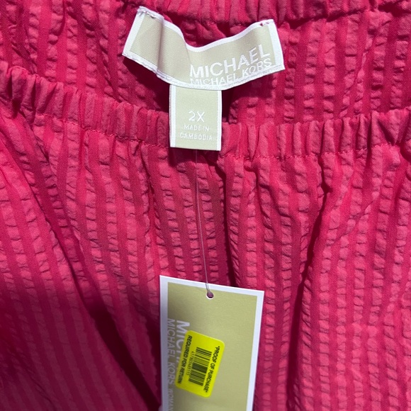 Michael Korea off the shoulder blouse - Picture 2 of 2